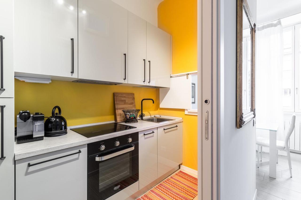 West Park Suite With Parking By Holiday Solutions Como Buitenkant foto