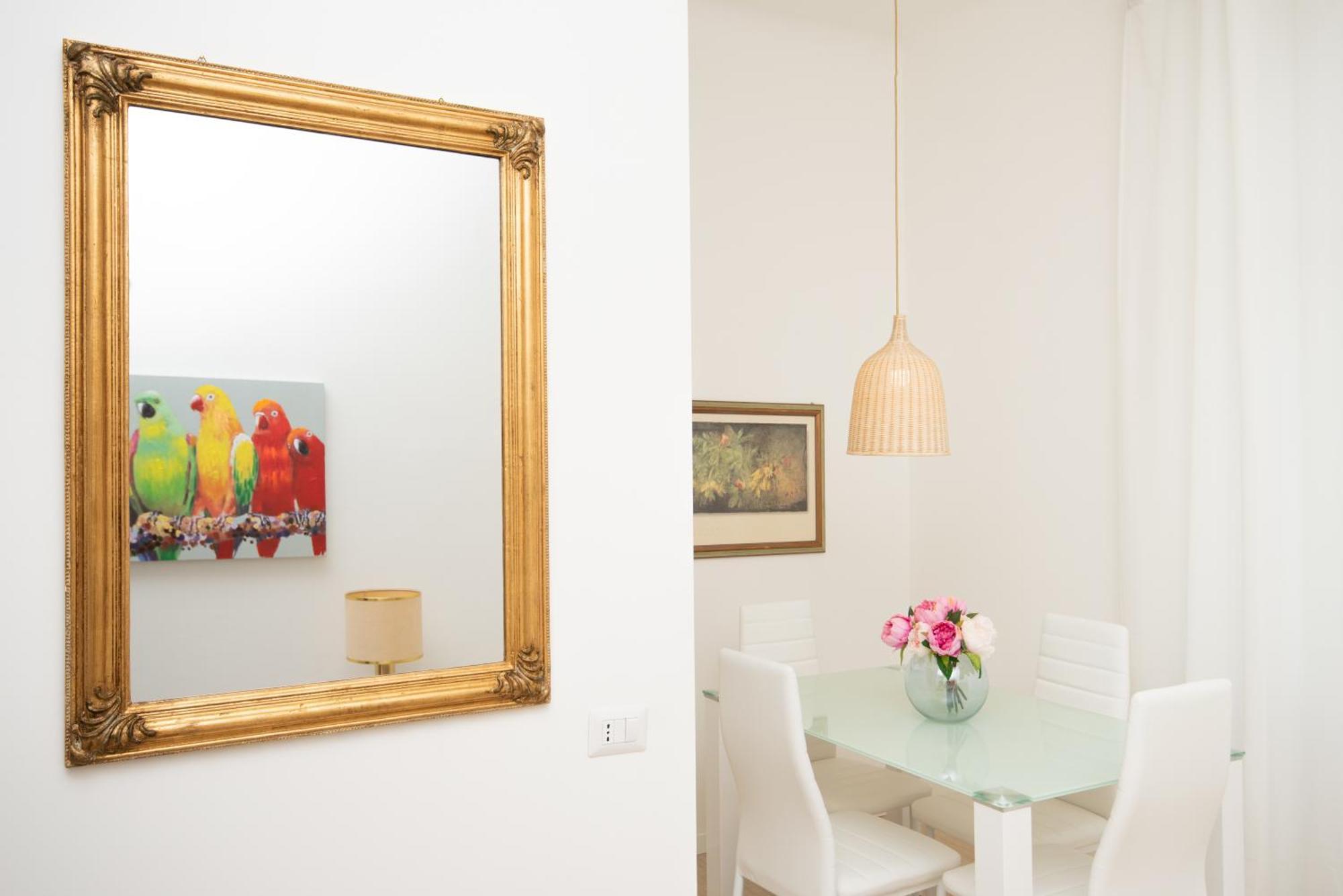 West Park Suite With Parking By Holiday Solutions Como Buitenkant foto